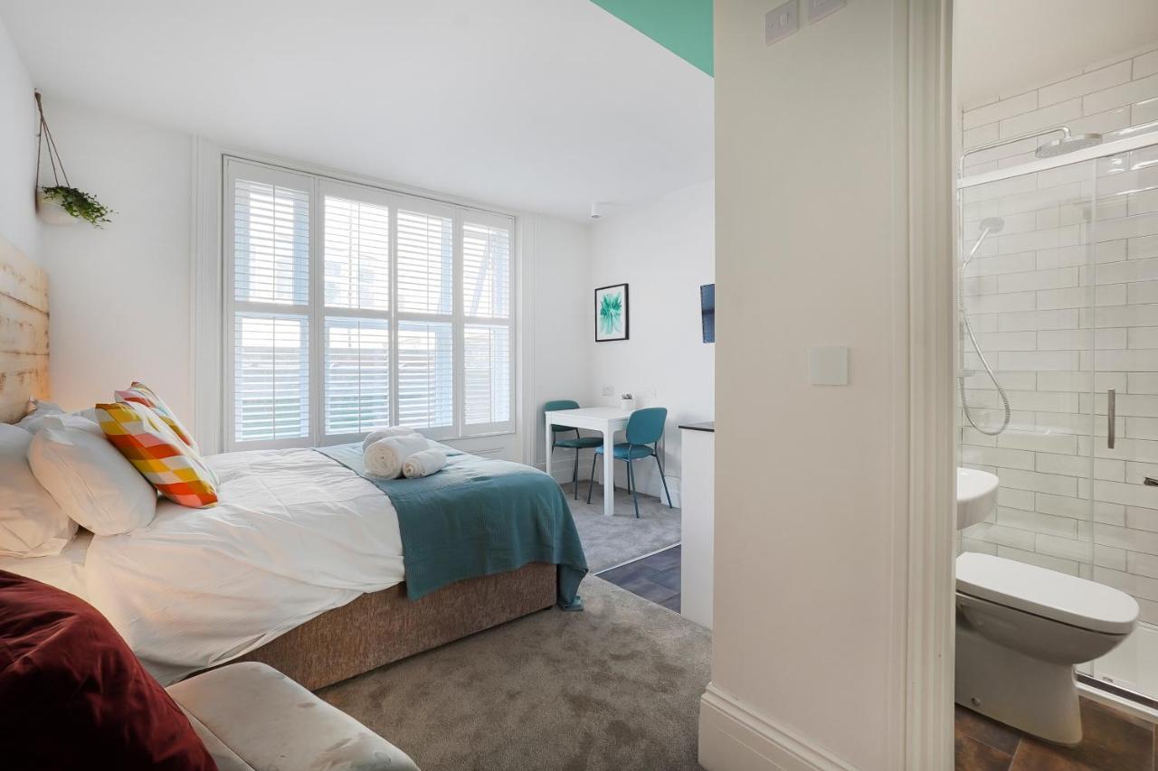 Stylish Eco Aparthotel In Folkestone Exterior foto